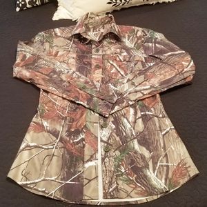 Under Armour women's camouflage button up shirt
